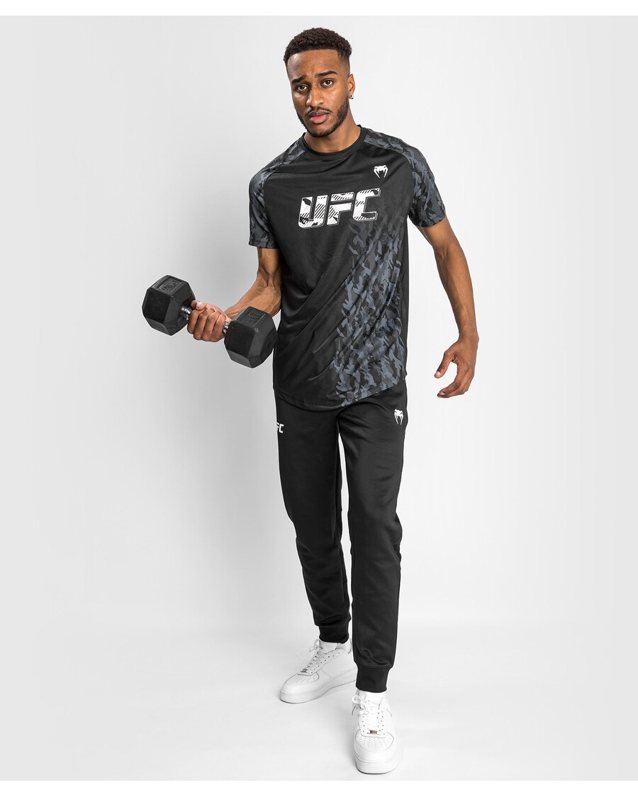 Мужская футболка с короткими рукавами для выступлений UFC Venum Authentic Fight Week — черная