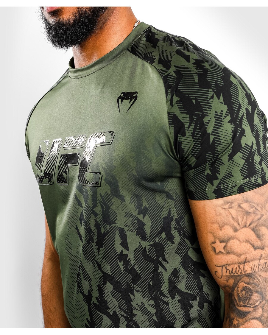 Ufc Venum Authentic Fight Week Pánské Tričko S Krátkým Rukávem - Khaki
