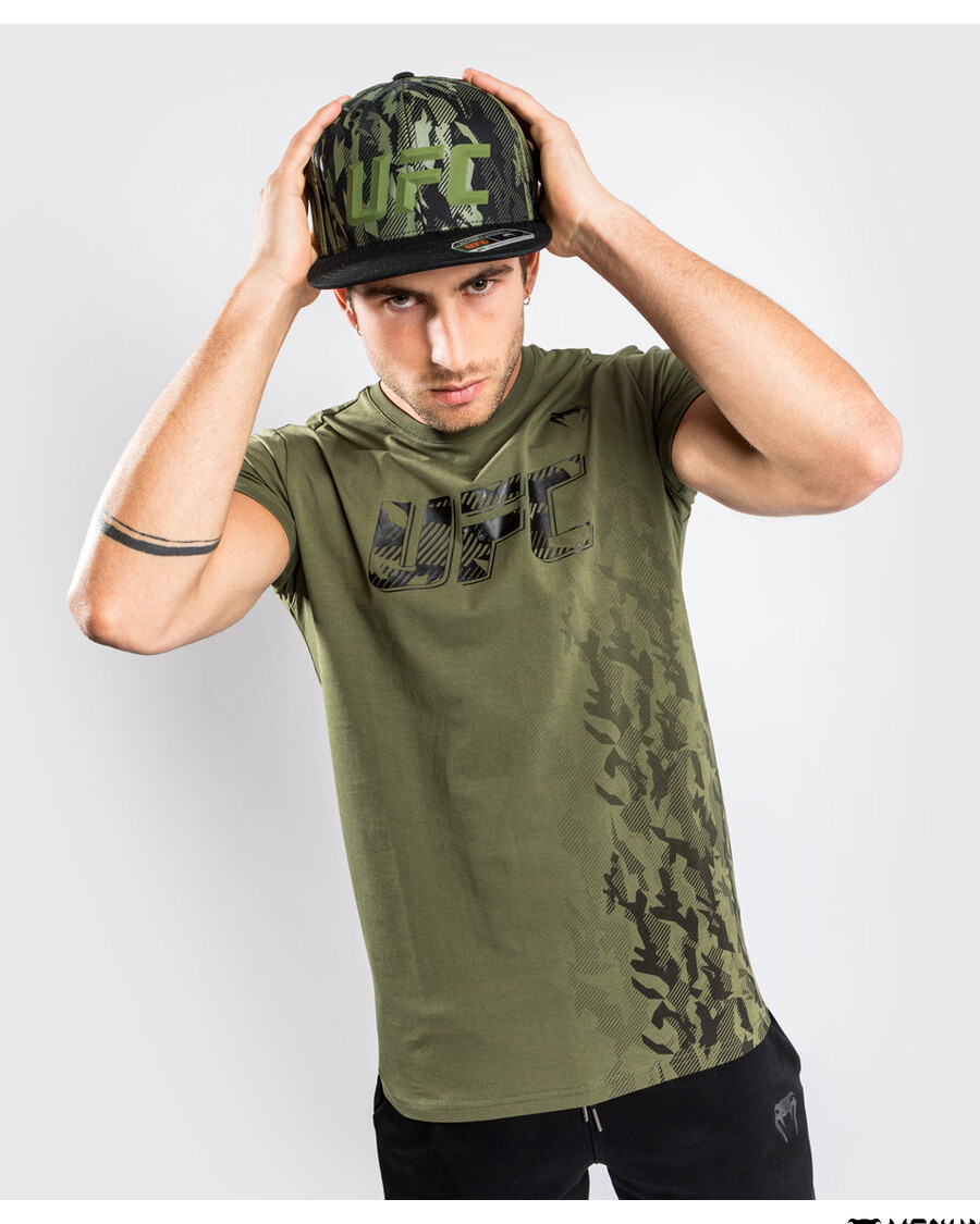 Ufc Venum Authentic Fight Week Moška Majica S Kratkimi Rokavi - Kaki