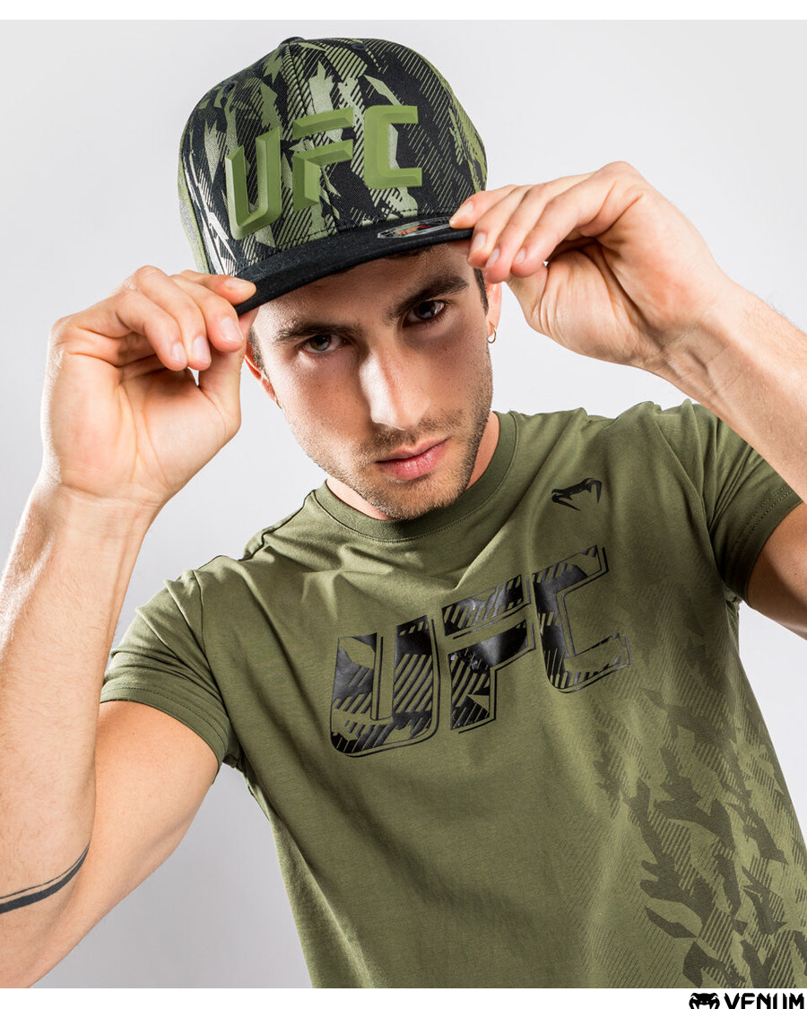 Ufc Venum Authentic Fight Week Moška Majica S Kratkimi Rokavi - Kaki