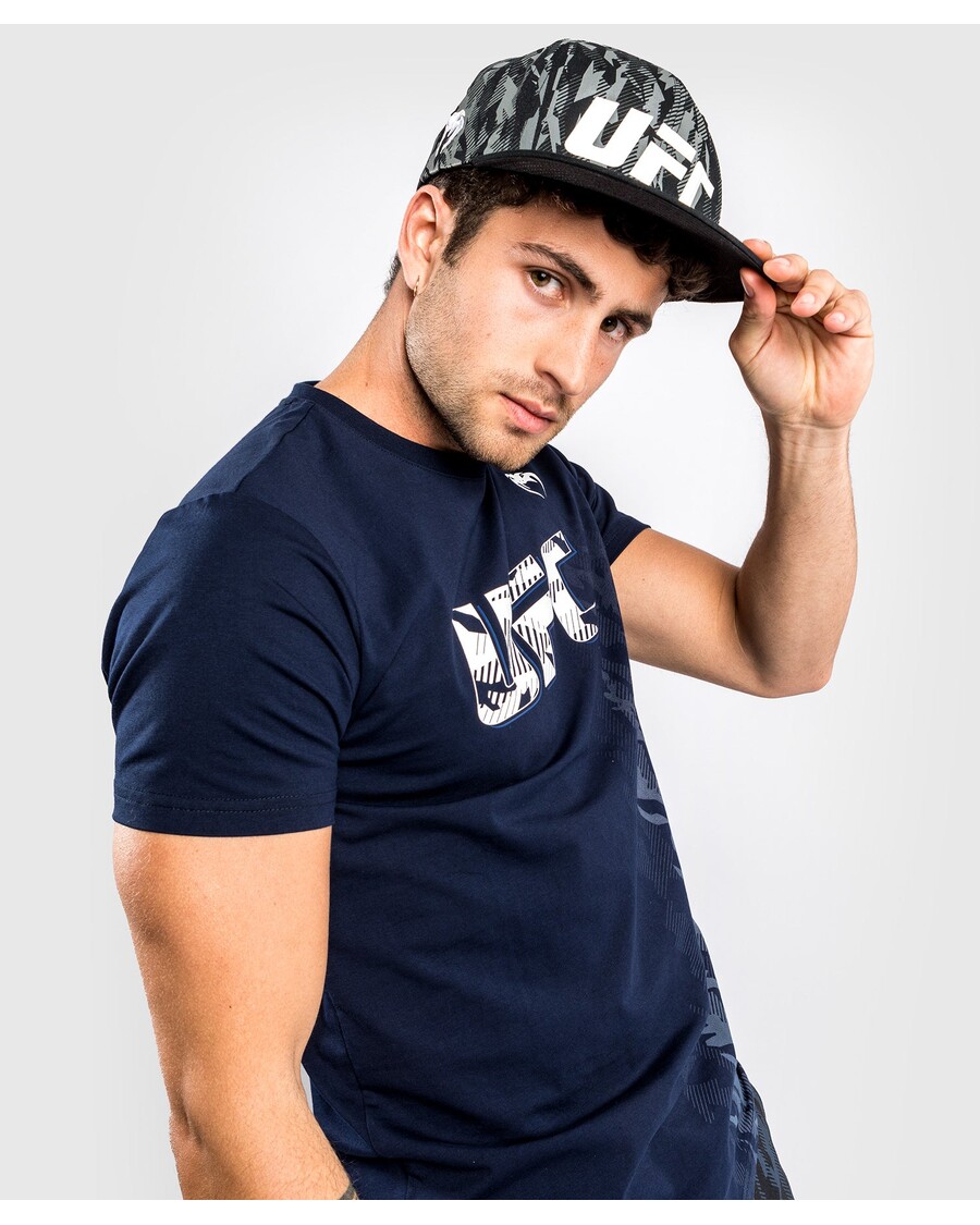 Ufc Venum Authentic Fight Week Heren T-shirt Met Korte Mouwen - Marineblauw