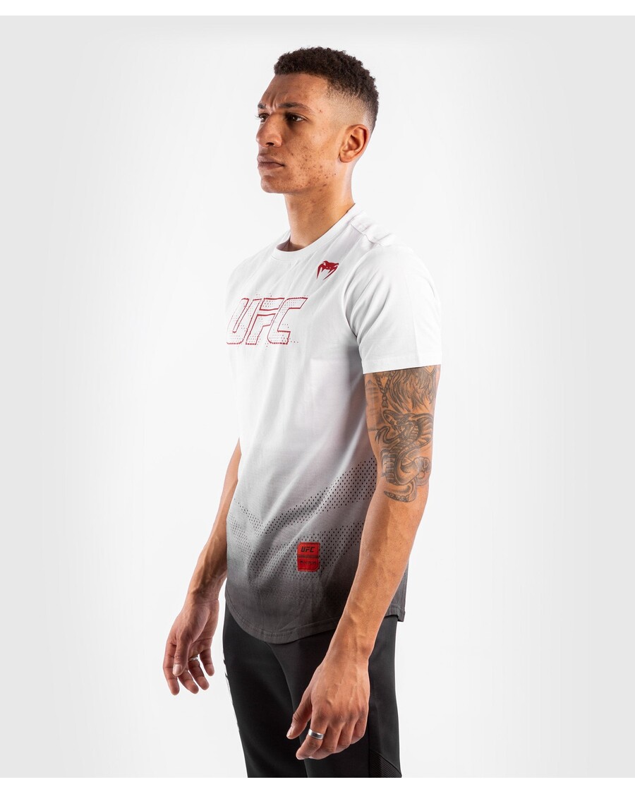 Ufc Venum Autentne Võitlus Nädal 2 Meeste Lühikeste Varrukatega T-särk - Valge