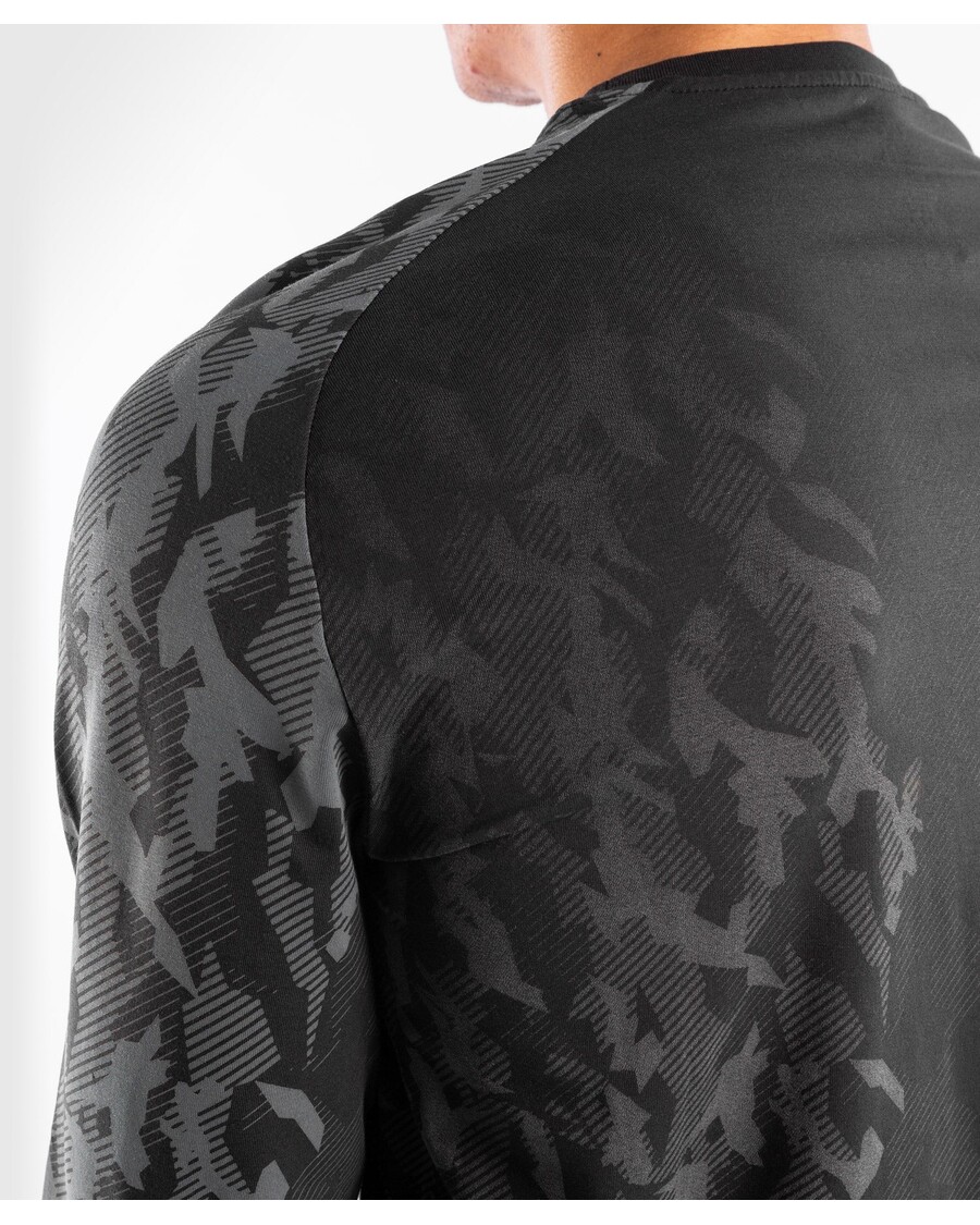 UFC Venum Authentic Fight Week Men's Long Sleeve T-shirt - Black