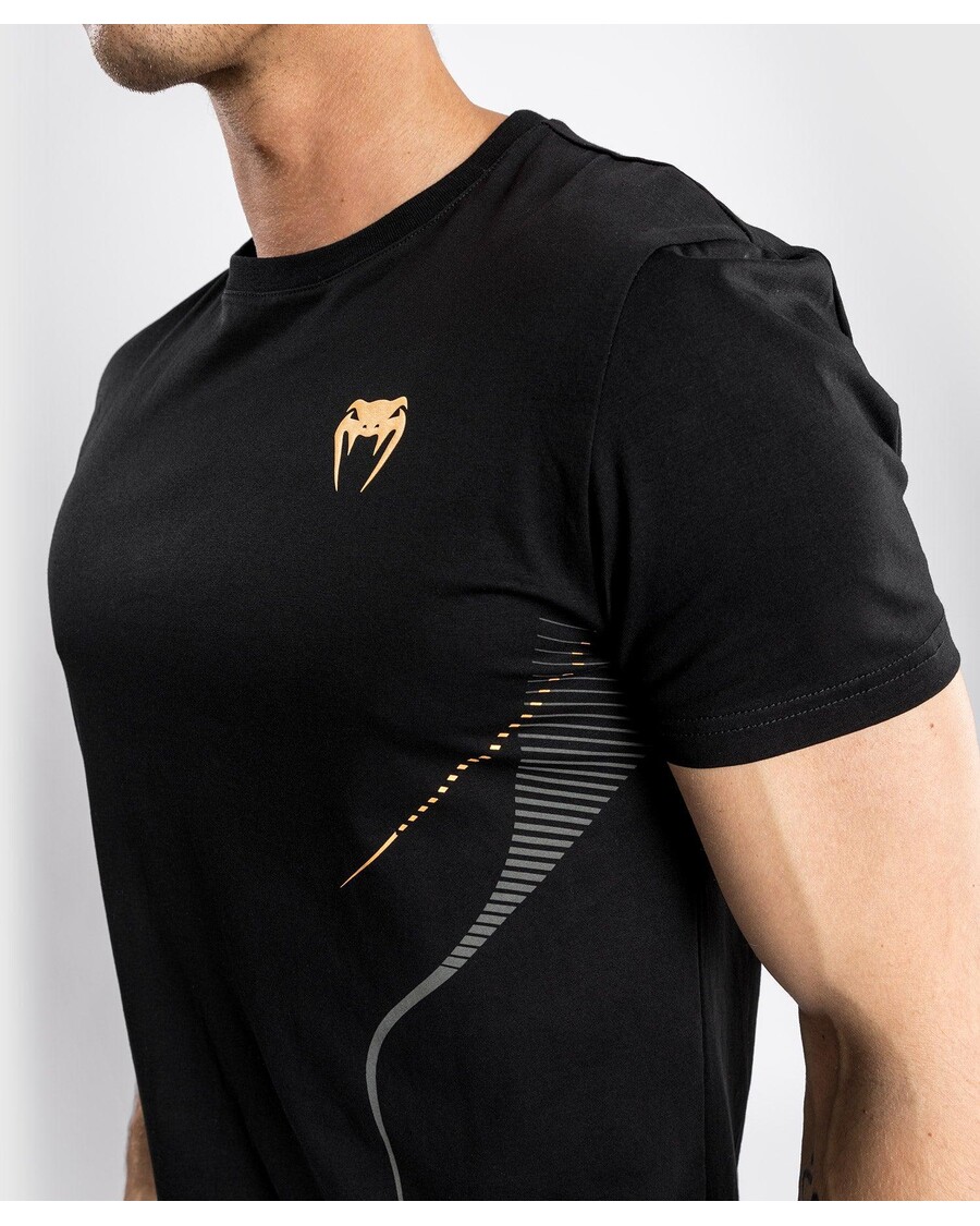 Venum Atletiek T-shirt - Zwart/goud