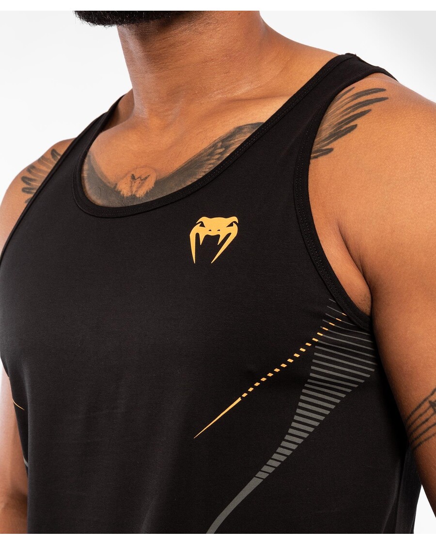 Tílko Venum Atletika - černo/zlatá