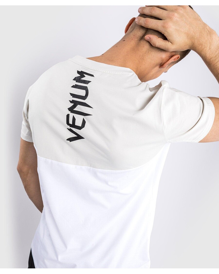 футболка Venum Laser - белая