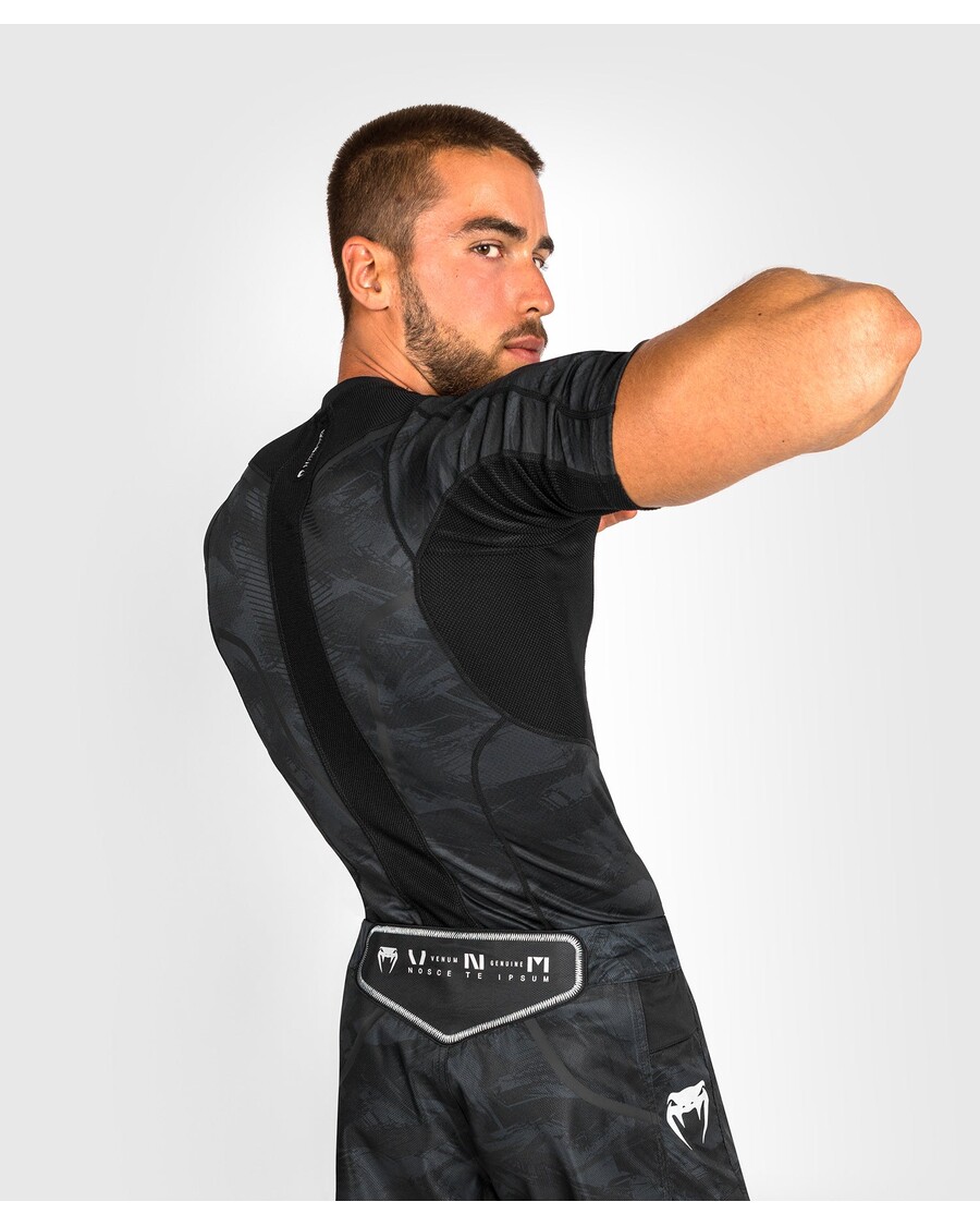 Venum Electron 3.0 Rashguard - Short Sleeves - Black