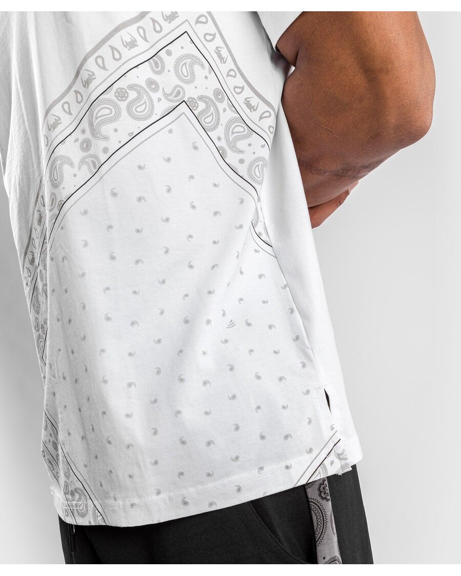 חולצת טריקו Venum Cali 34 - התאמה רגילה - לבן