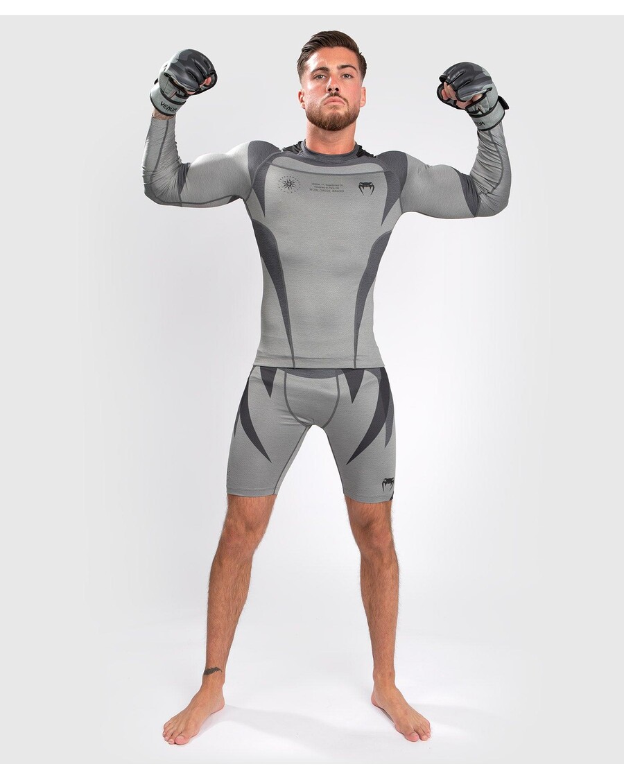 Venum Stone Rashguard - Lange Ermer - Mineralgrønn