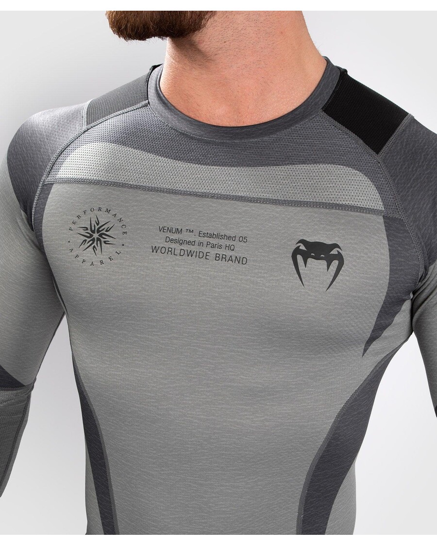 Venum Stone Rashguard - Lange Ermer - Mineralgrønn