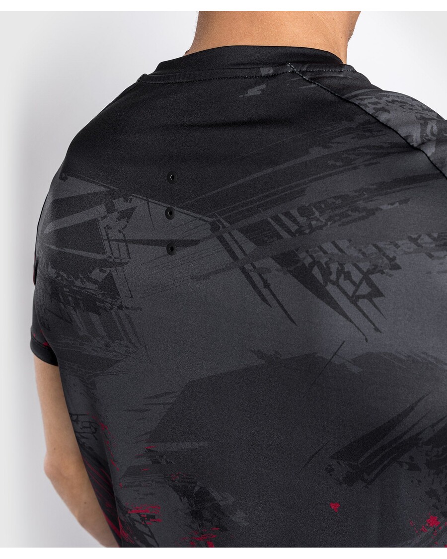 UFC ヴェナム オーセンティック ファイト ウィーク 2.0 メンズ ドライ テック T シャツ - ブラック