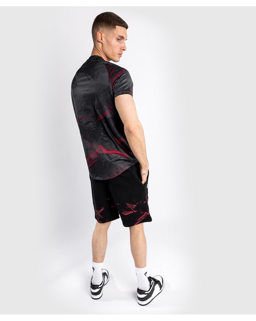 UFC ヴェナム オーセンティック ファイト ウィーク 2.0 メンズ ドライ テック T シャツ - ブラック