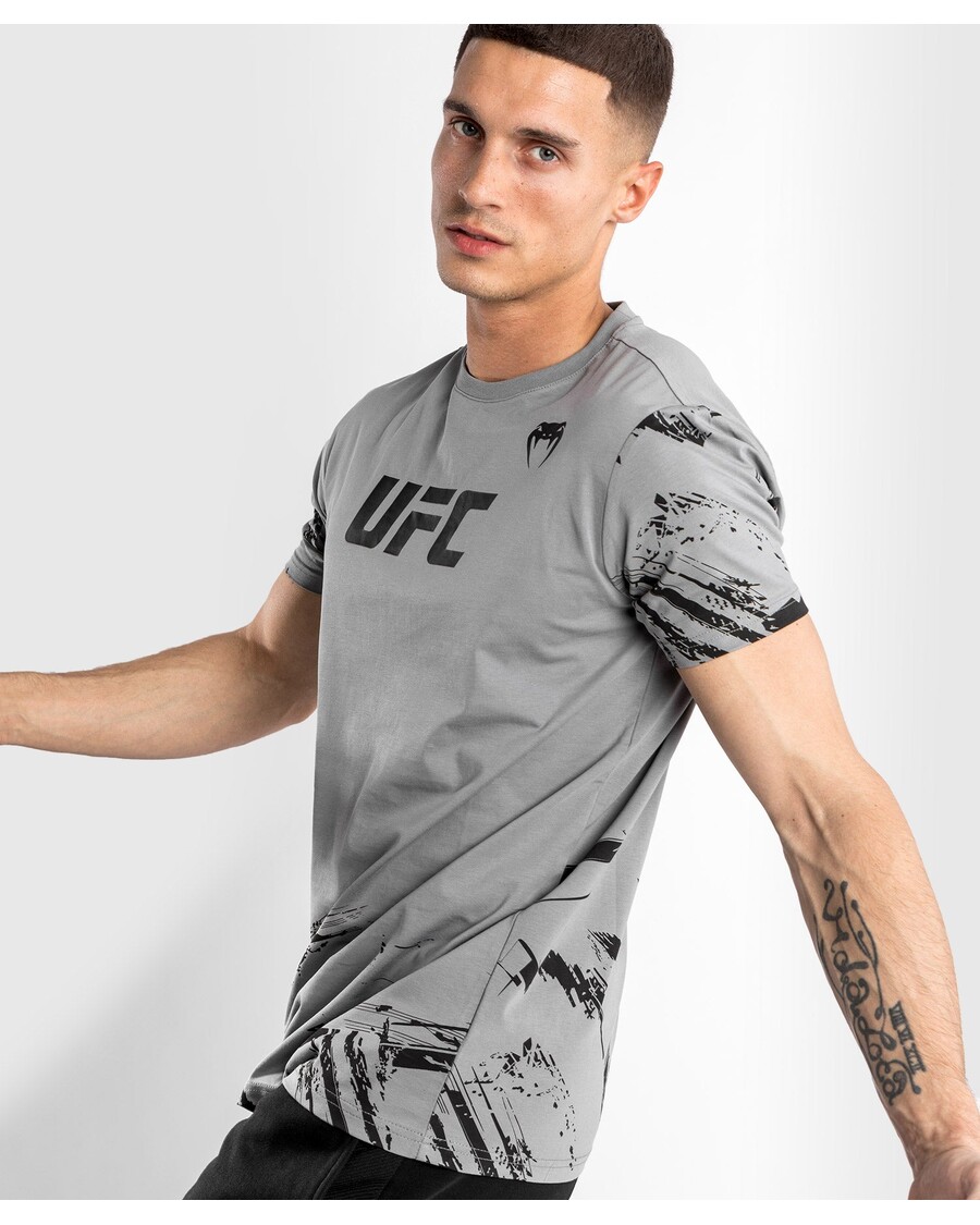 Ufc Venum Authentic Fight Week 2.0 Kortærmet T-shirt Til Mænd - Grå