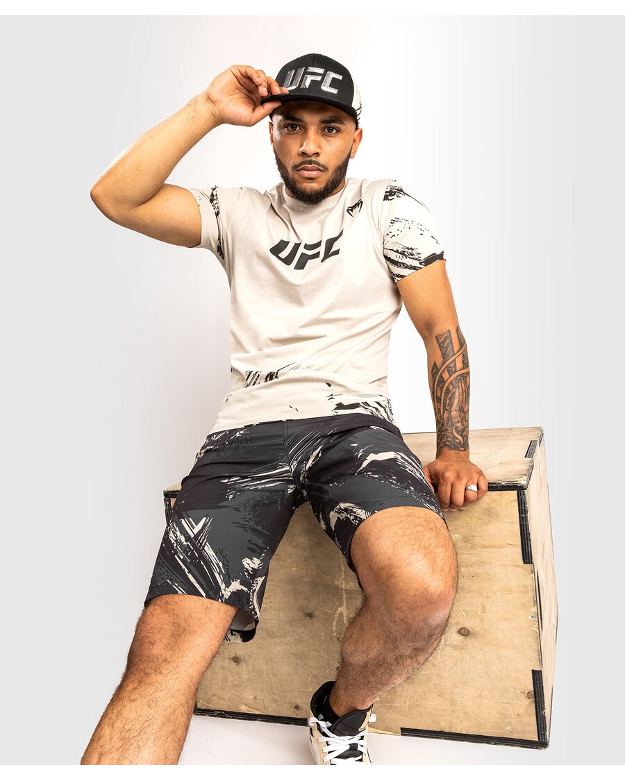 Ufc Venum Authentic Fight Week 2.0 Pánské Tričko S Krátkým Rukávem - Sand