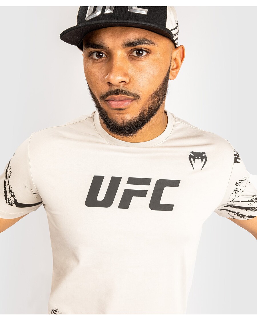 Ufc Venum Authentic Fight Week 2.0 Pánské Tričko S Krátkým Rukávem - Sand