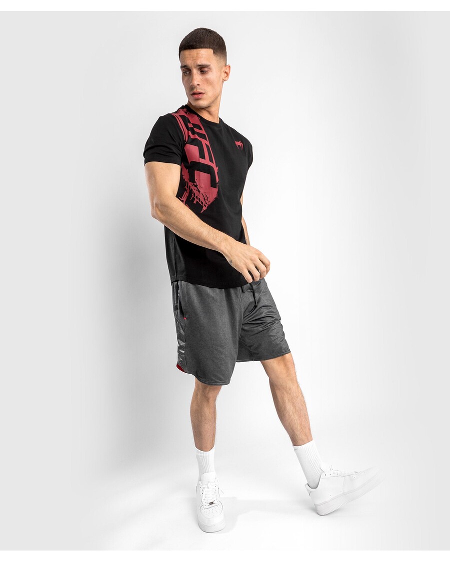 Ufc Venum Authentic Fight Week 2.0 חולצת טריקו לגברים עם שרוולים קצרים - שחור/אדום