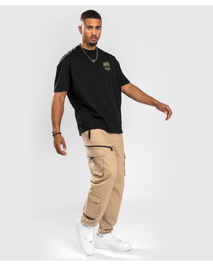 Venum Fangs T-shirt - Oversize Pasform - Sort