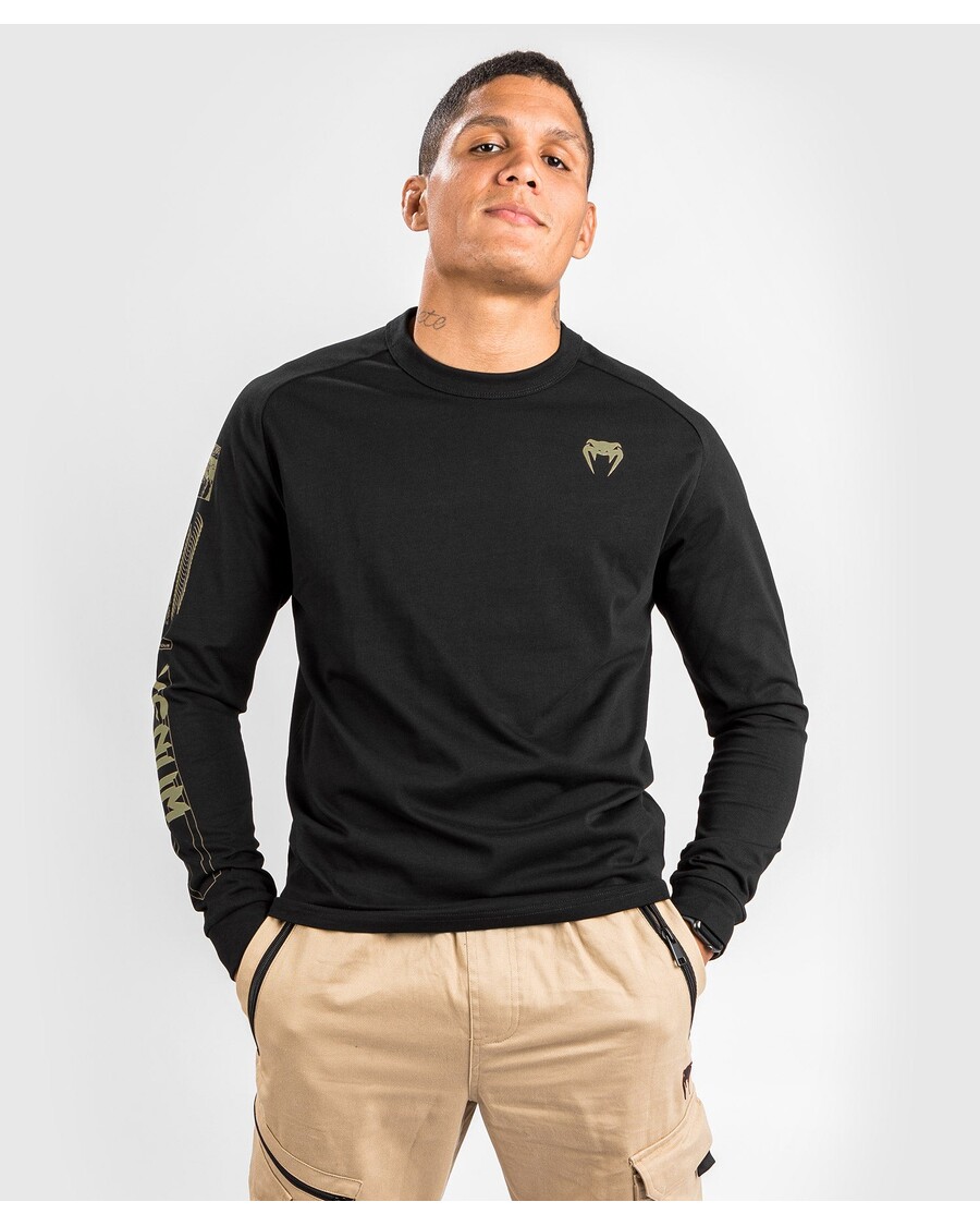 חולצת טי Venum Fangs - שרוולים ארוכים - שחורה