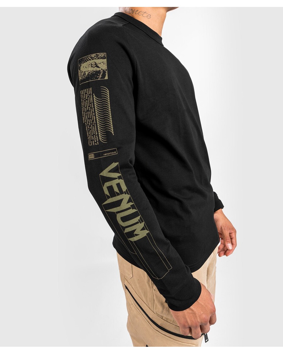 חולצת טי Venum Fangs - שרוולים ארוכים - שחורה