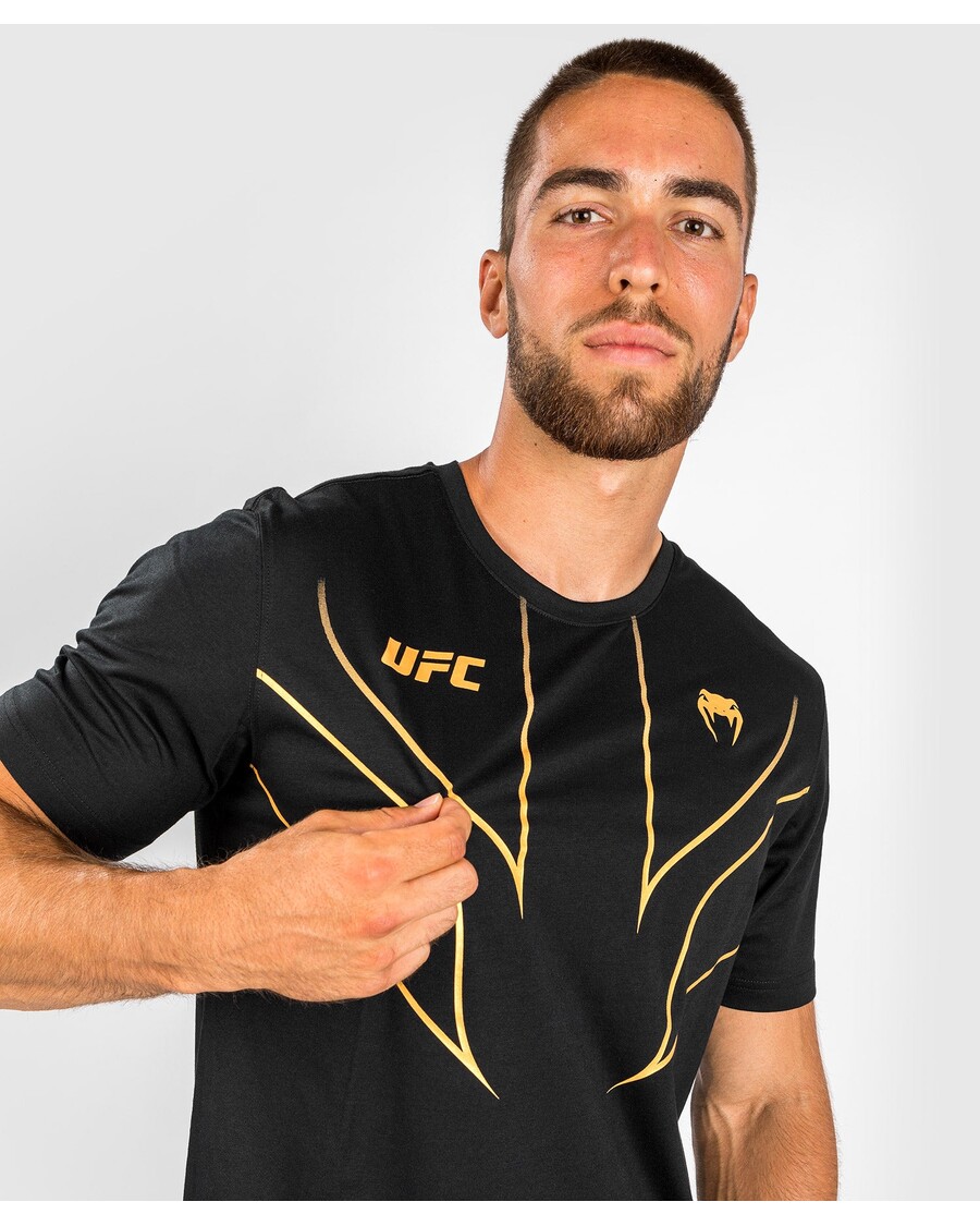 Реплика мужской футболки UFC Venum Fight Night 2.0 - Чемпион