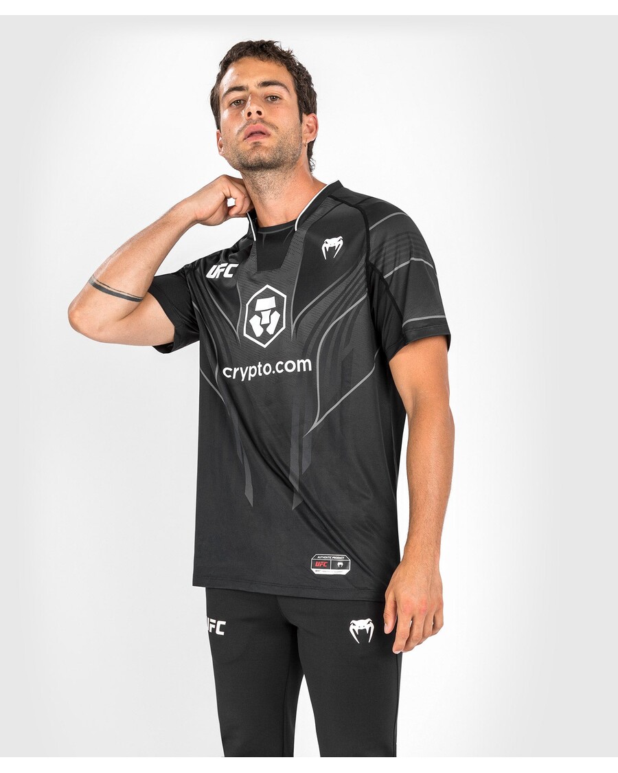 UFC Venum オーセンティック ファイト ナイト 2.0 キット By Venum メンズ ウォークアウト ジャージ - ブラック