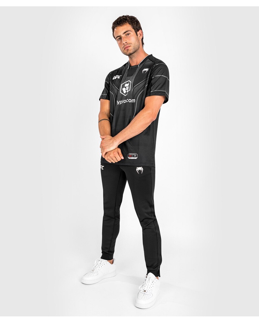 UFC Venum オーセンティック ファイト ナイト 2.0 キット By Venum メンズ ウォークアウト ジャージ - ブラック