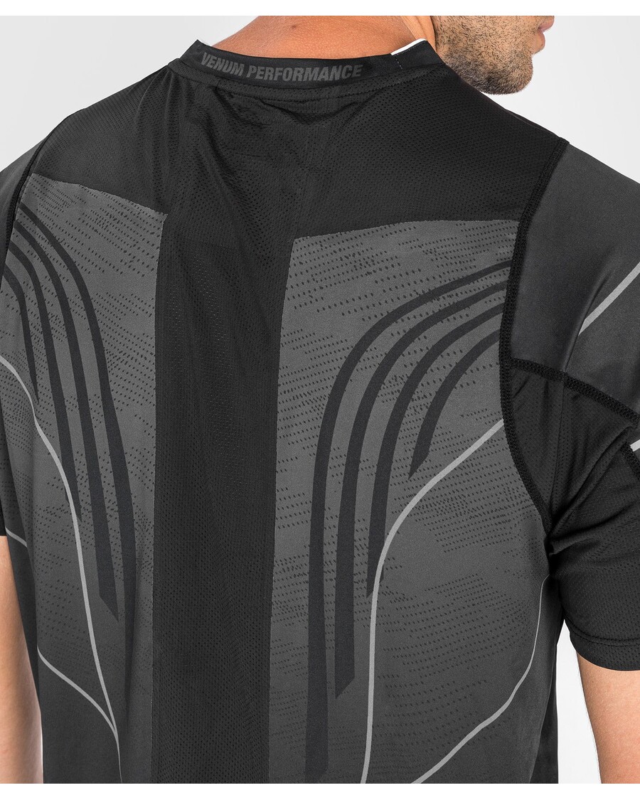 UFC Venum オーセンティック ファイト ナイト 2.0 キット By Venum メンズ ウォークアウト ジャージ - ブラック