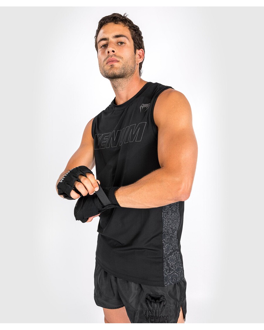 גופיית Venum Classic Evo Dry Tech - רעיוני שחור/שחור