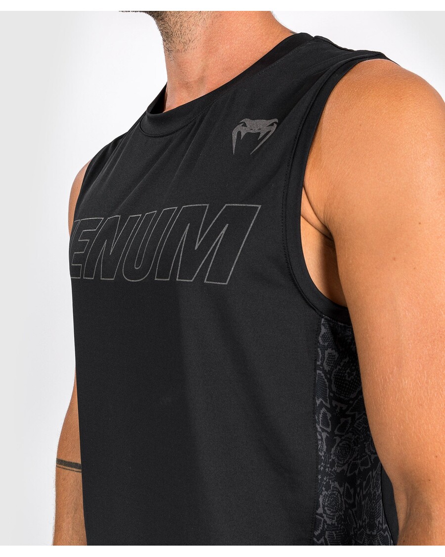 גופיית Venum Classic Evo Dry Tech - רעיוני שחור/שחור