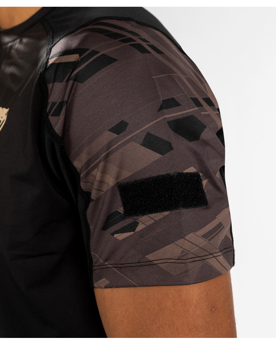 Venum Tecmo 2.0 Dry Tech T-shirt - Zwart/bruin