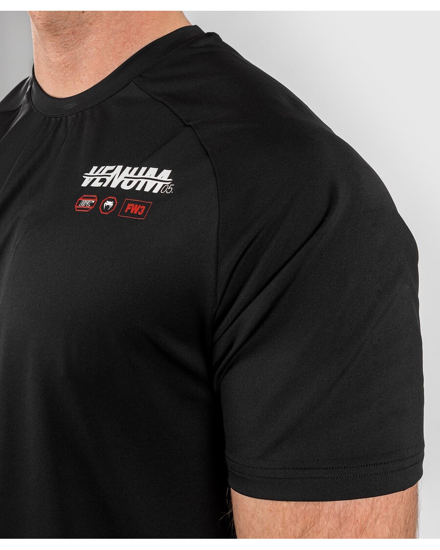 تي شيرت UFC Adrenaline By Venum Fight Week للرجال ذو التقنية الجافة - أسود