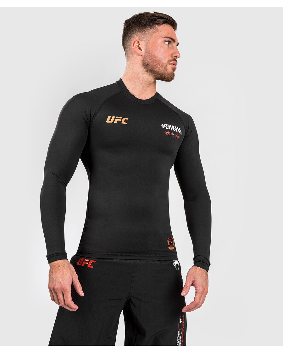 Ufc Adrenaline Van Venum Fight Week Heren Performance Rashguard Met Lange Mouwen - Zwart