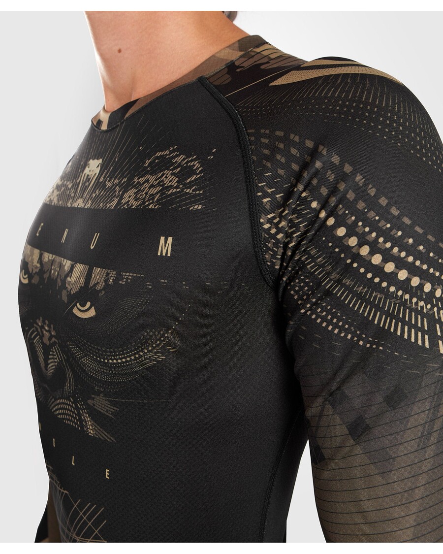 Venum Gorilla Jungle Rashguard Z Dolgimi Rokavi - črna/peščena