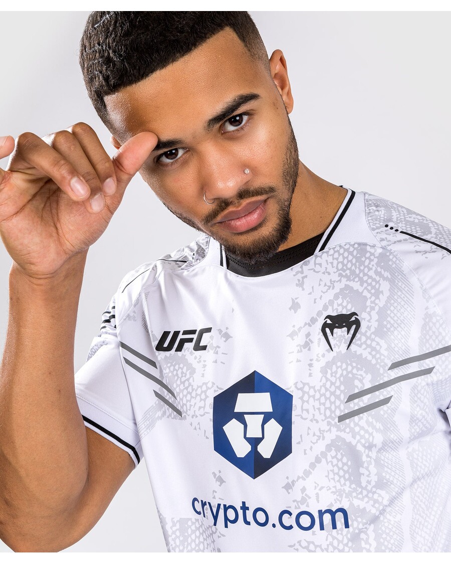 Ufc Adrenaline By Venum Isikupärastatud Autentne Võitlusõhtu Meeste Väljasõidusärk - Valge