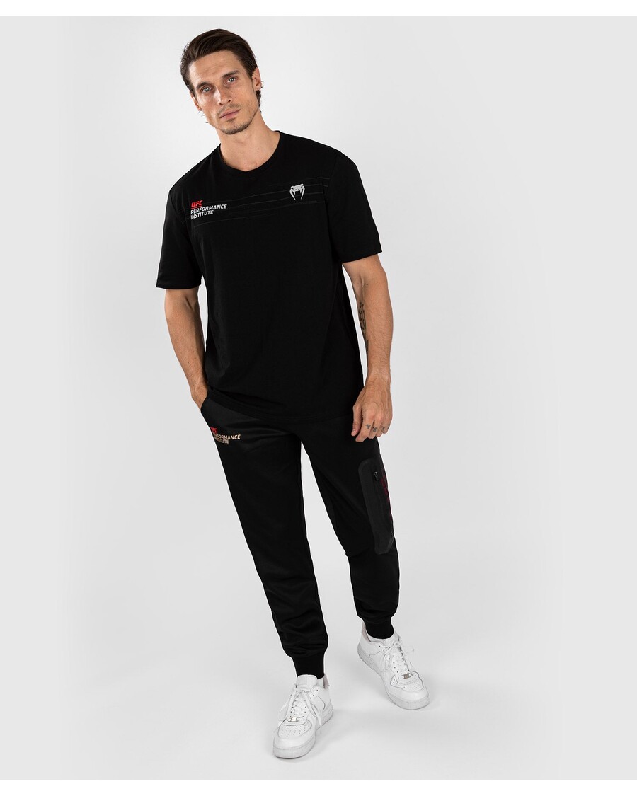 Ufc Venum Performance Institute 2.0 Herre T-shirt - Sort/rød