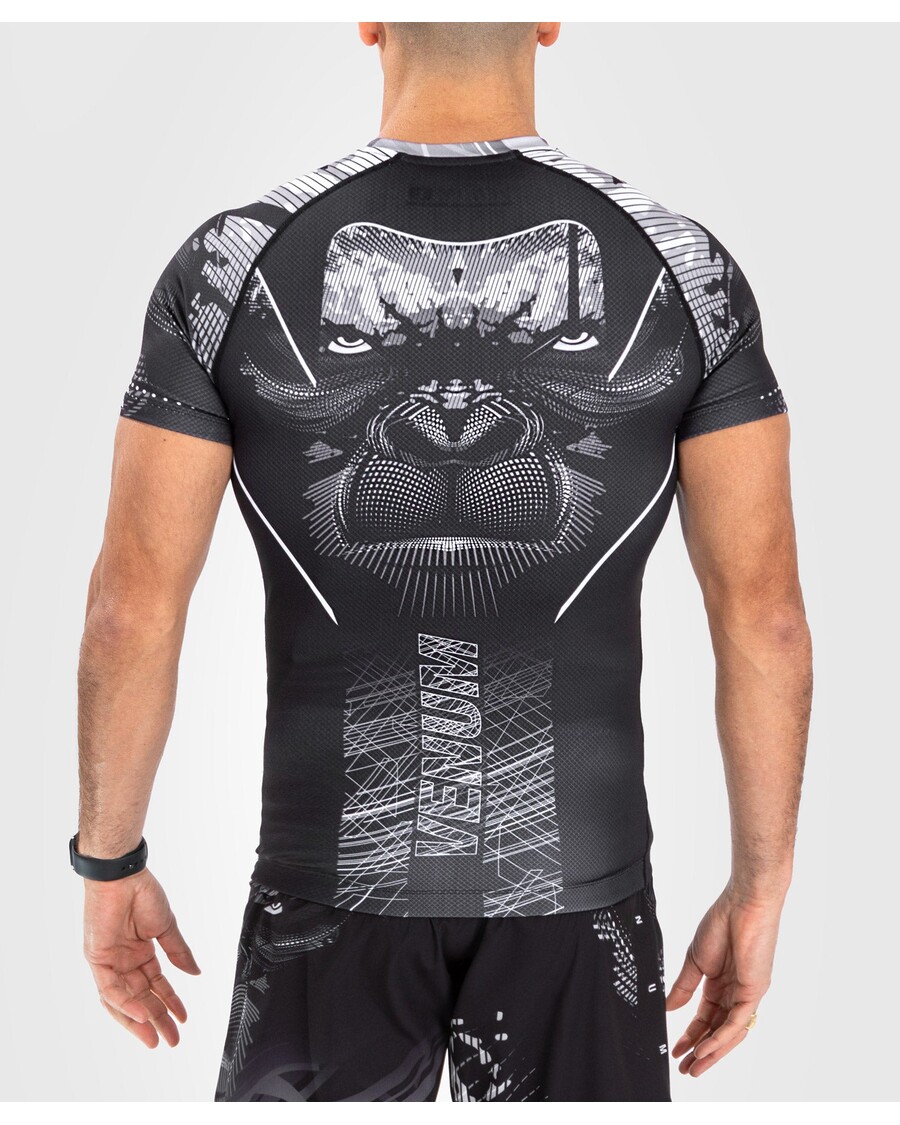 Рашгарды Venum Gorilla Jungle с короткими рукавами - чёрные/белые