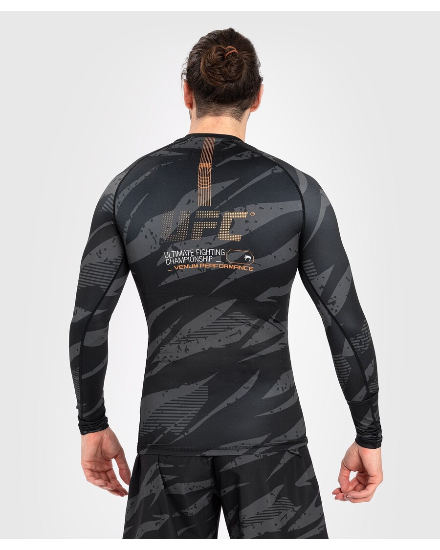 Ufc Adrenalin Od Venum Fight Week Performance Long Sleeve Rashguard - Urban Camo