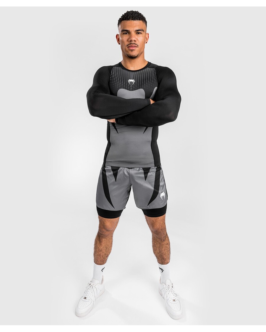 Venum Attack メンズ長袖ラッシュガード - ブラック/グレー