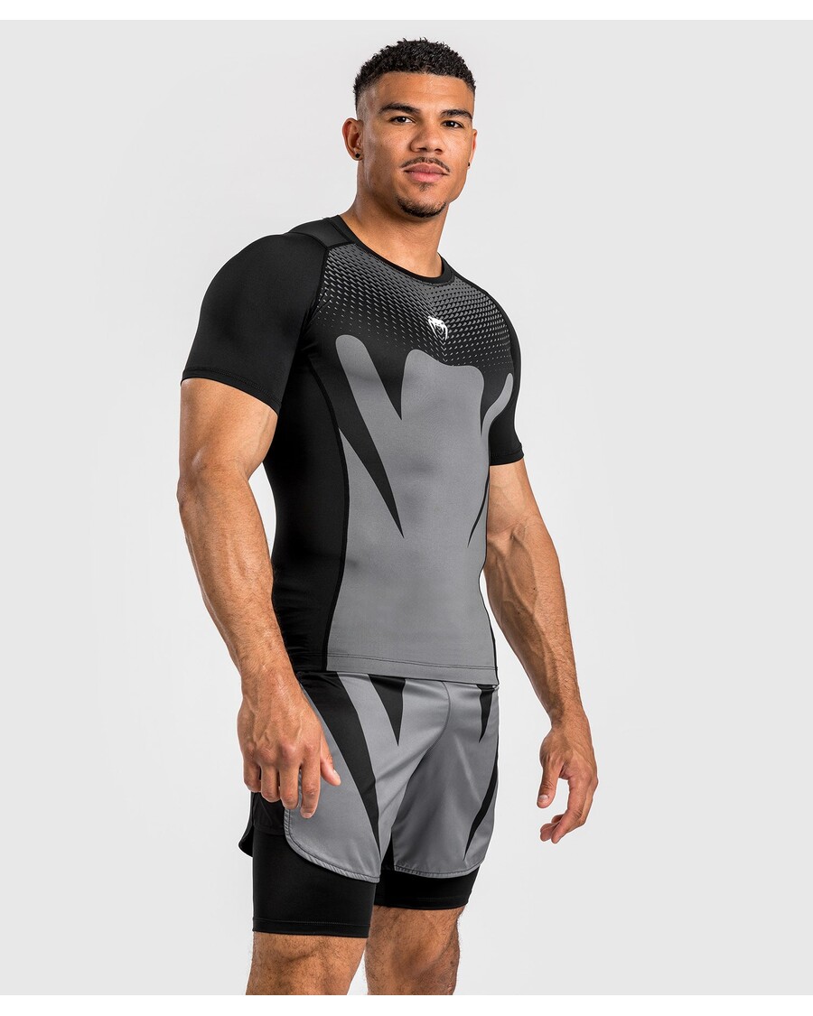 Venum Aanval Heren Rashguard Met Korte Mouwen - Zwart/grijs