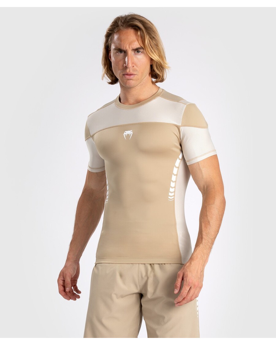 Venum Tempest Rashguard Voor Heren Met Korte Mouwen - Beige/zand