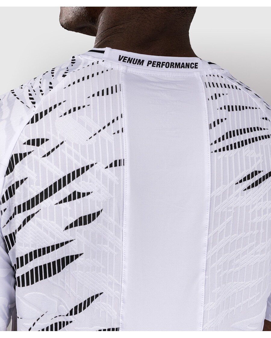 Ufc Fusion By Venum Authentic Fight Night Moški Dres - Bel