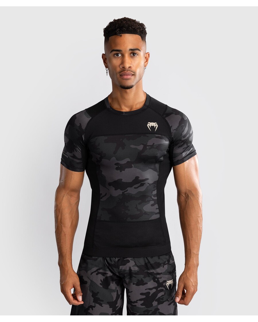 قميص رجالي قصير الأكمام من Venum G-Fit Air - مموه رقمي حضري