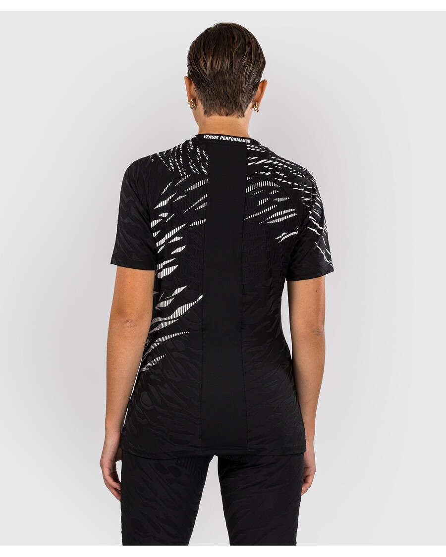 UFC Fusion By Venum パーソナライズされたオーセンティック ファイト ナイト レディース ウォークアウト ジャージ - ブラック