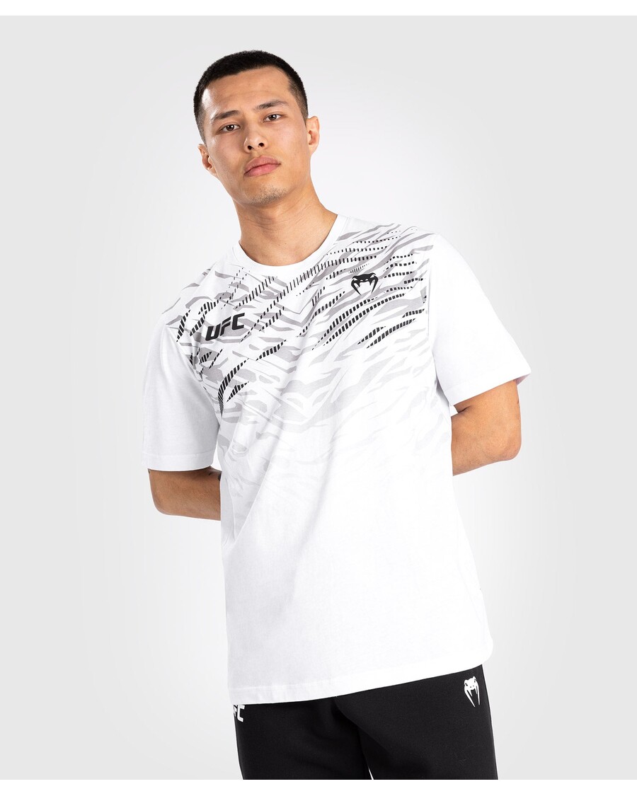 Ufc Fusion By Venum Meeste Replica Lühikeste Varrukatega T-särk - Valge