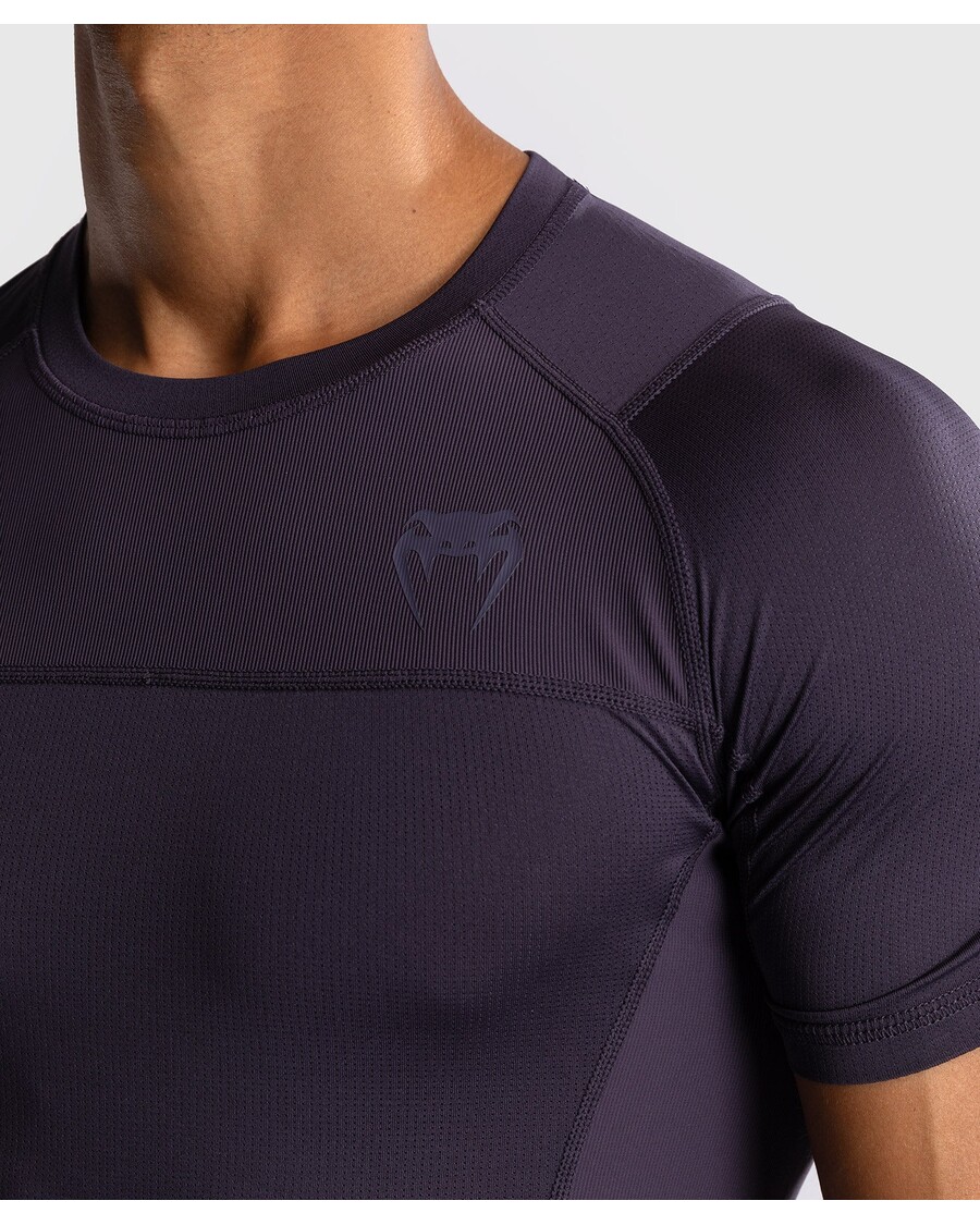 قميص رجالي بأكمام قصيرة من Venum G-Fit Air - أرجواني غامق