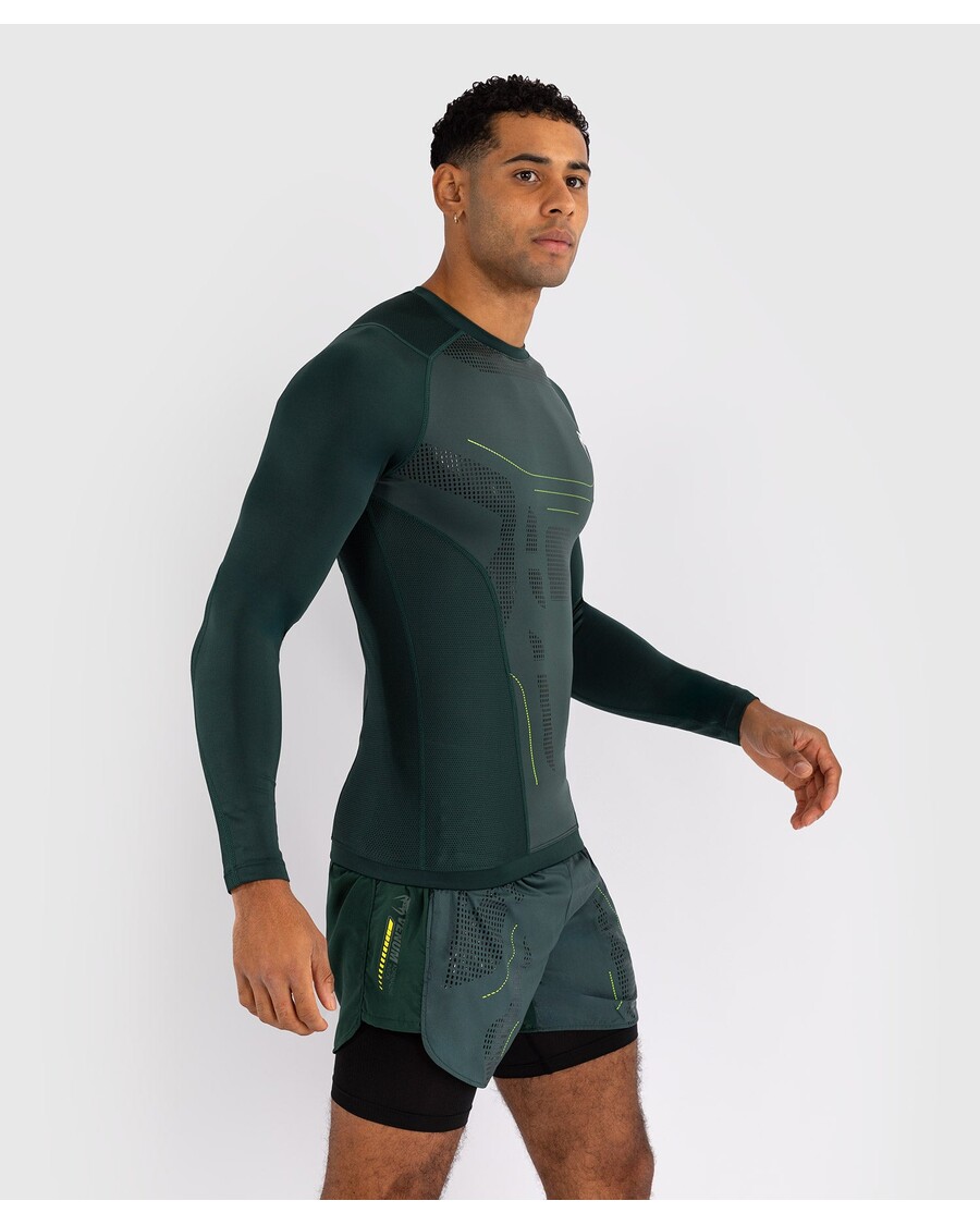 Venum Technical 3.0 Rashguard بأكمام طويلة - أخضر غابة