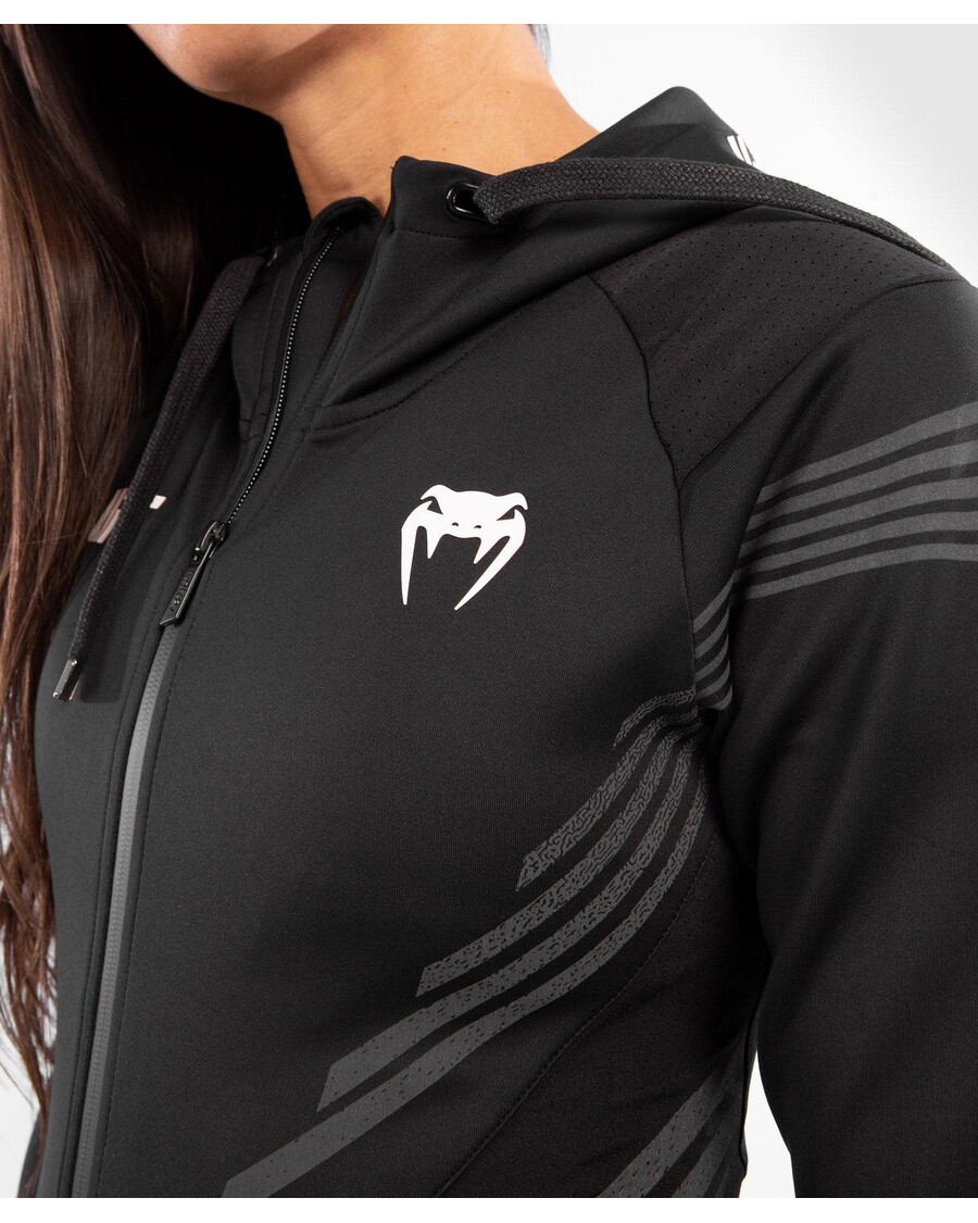 Spersonalizowana Damska Bluza Z Kapturem Typu Walkout Ufc Venum – Czarna