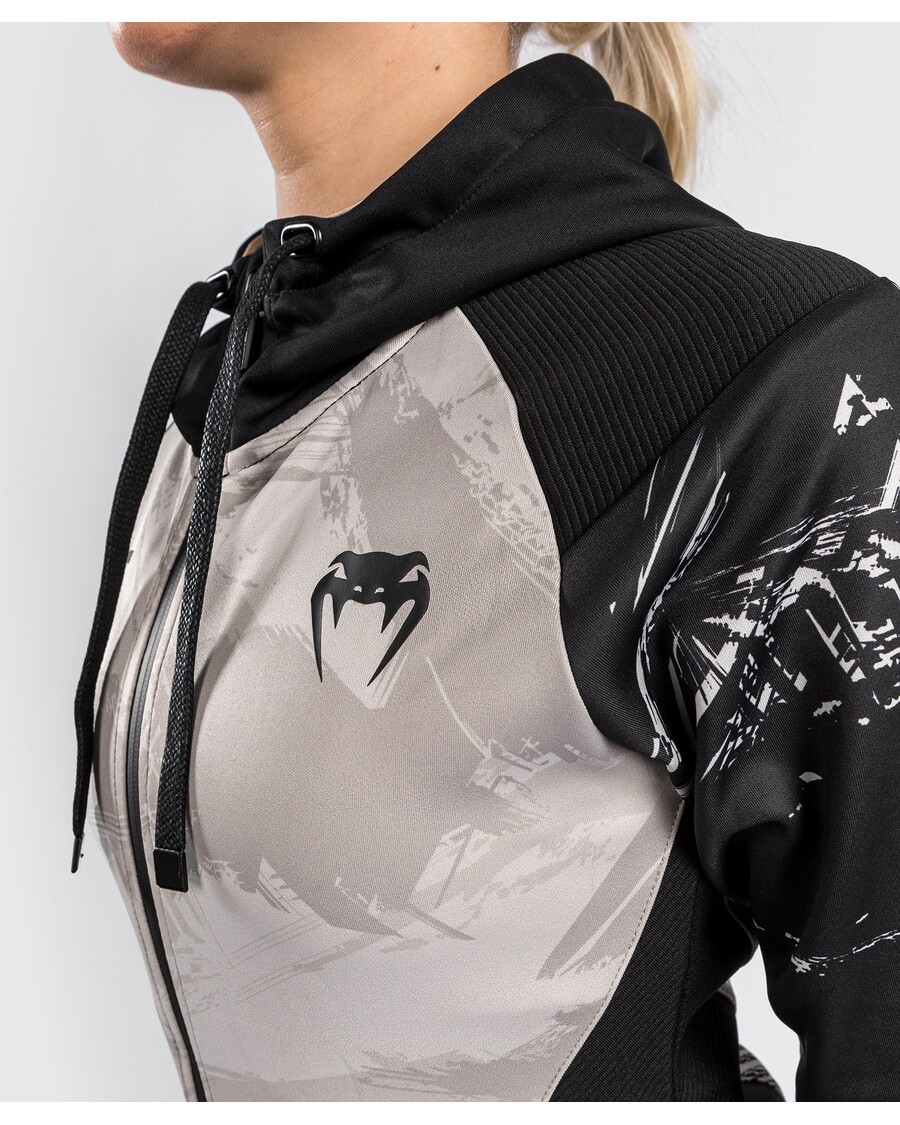 UFC ヴェナム オーセンティック ファイト ウィーク 2.0 ウィメンズ ジップ パーカー - ブラック/サンド