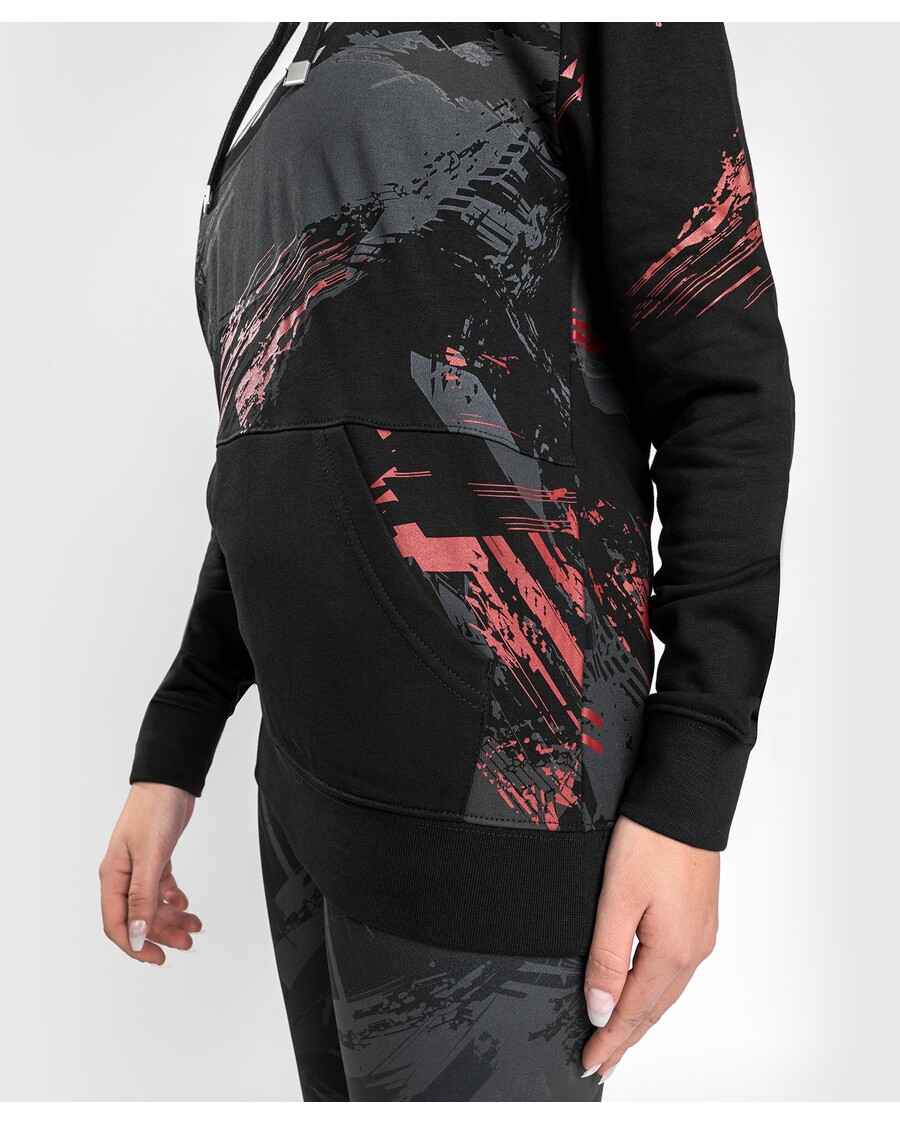 Ufc Venum Authentic Fight Week 2.0 קפוצ'ון סוודר לנשים - שחור/אדום