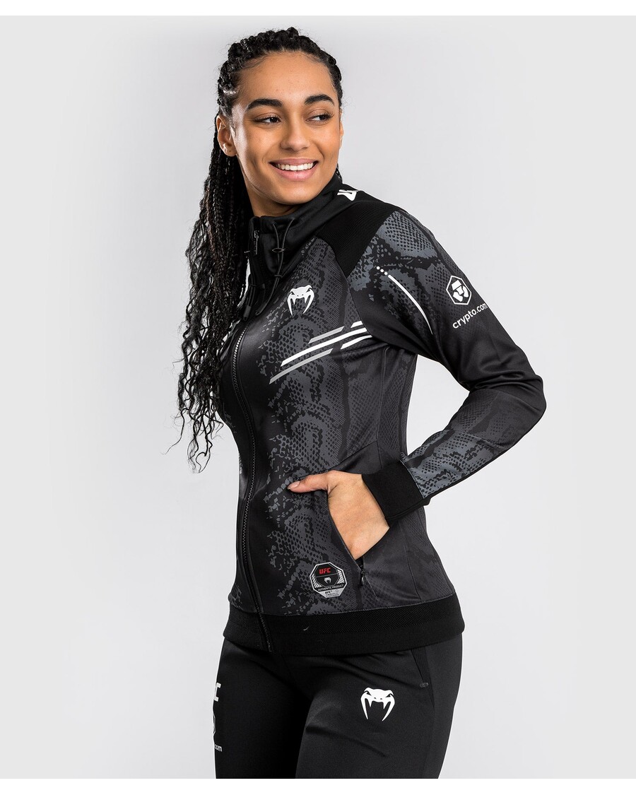 Ufc Adrenaline By Venum Authenticfight Night Hoodie Walkout Wanita - Hitam